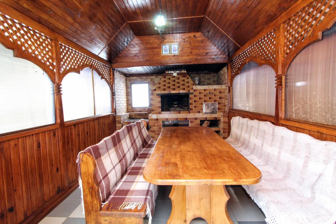 Cottage "Kliverent" Yaremche Exterior foto