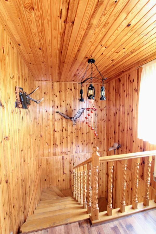 Cottage "Kliverent" Yaremche Exterior foto